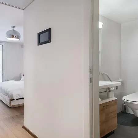 Noirettes 24-7 Keyless Entry By Homenhancement Geneva Exterior photo