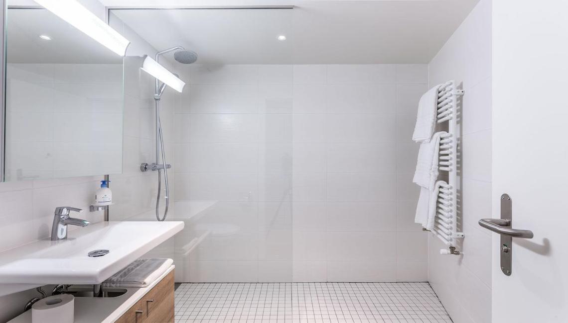 Apartment Noirettes 24-7 Keyless Entry By Homenhancement Geneva