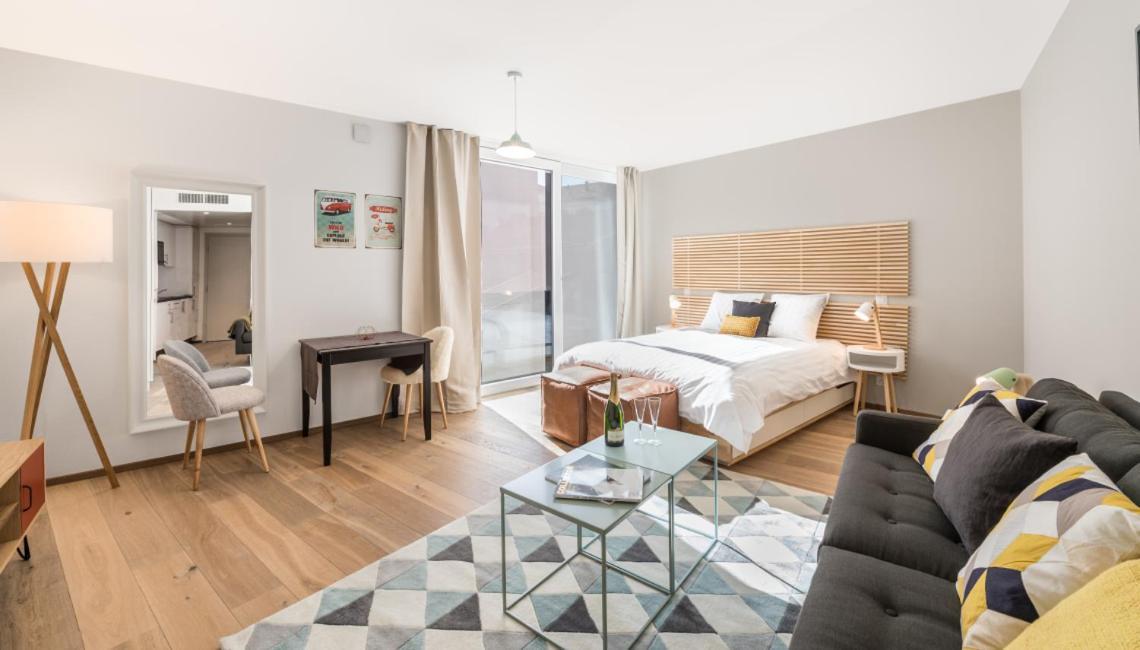 Apartment Noirettes 24-7 Keyless Entry By Homenhancement Geneva