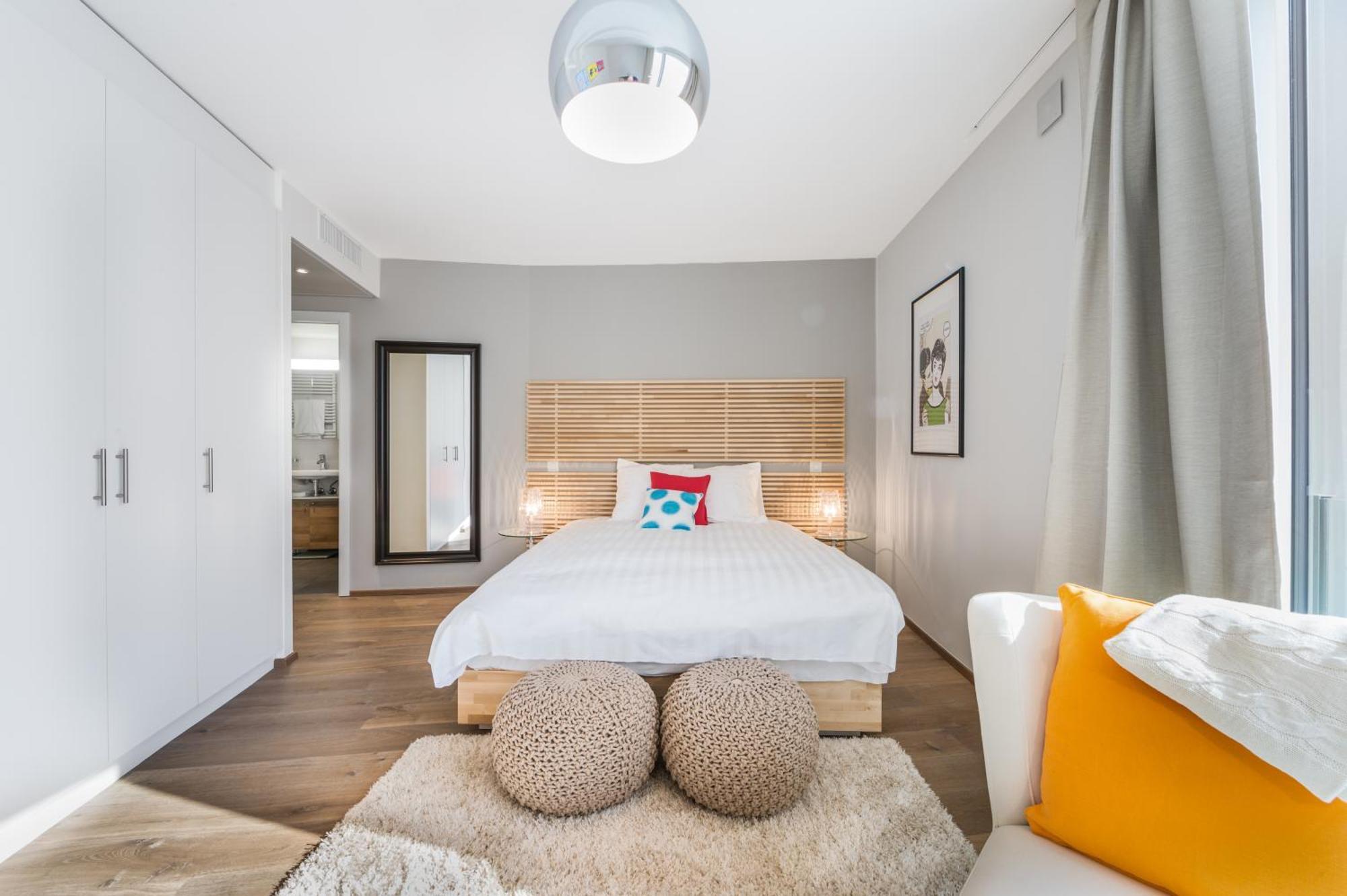 Apartment Noirettes 24-7 Keyless Entry By Homenhancement Geneva